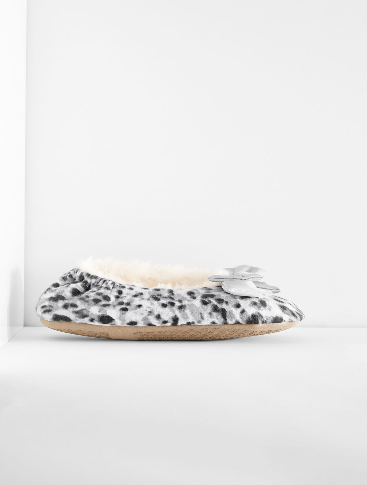Talbots LENA BOW SLIPPERS - SWIRLY ANIMAL
