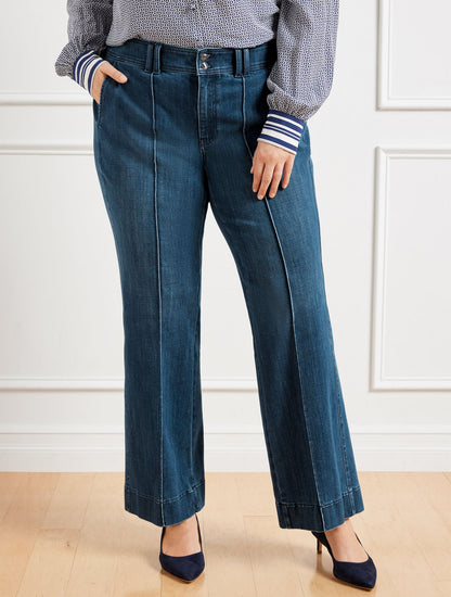 Talbots FLARE LEG PINTUCK JEANS - LAPIS WASH