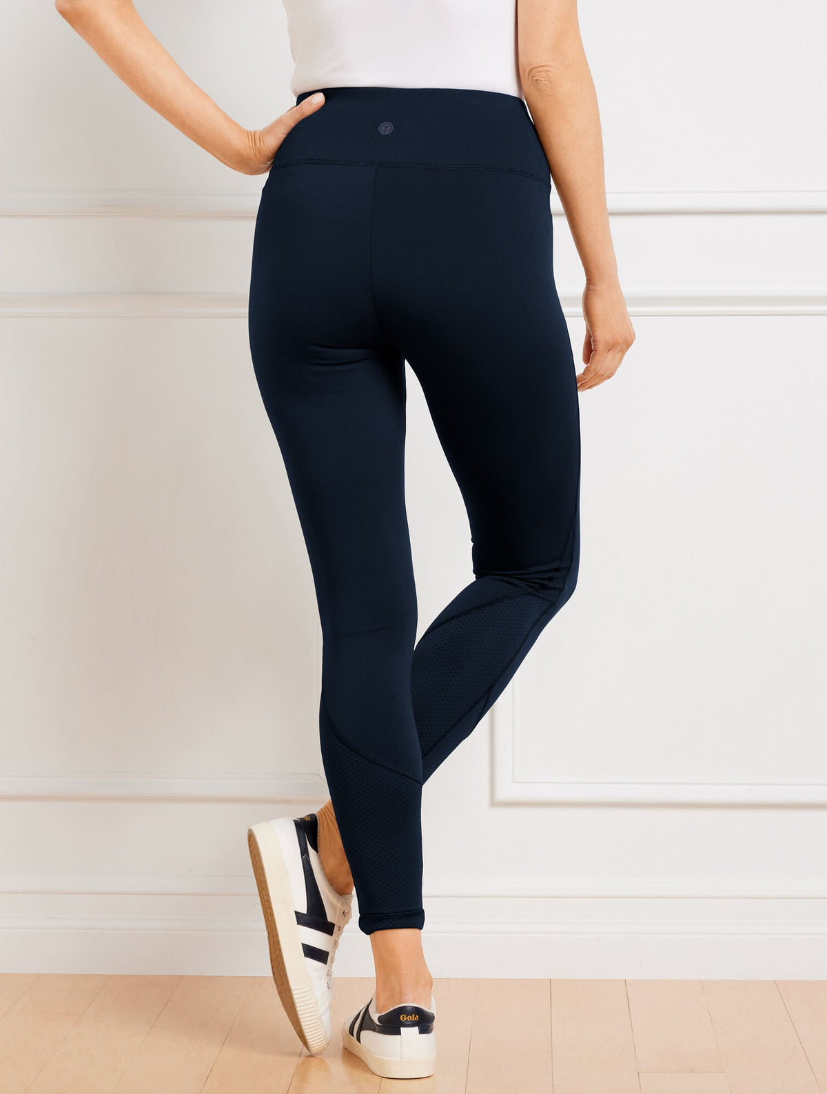 Talbots PERFORMANCE INTERLOCK MESH BLOCK LEGGINGS