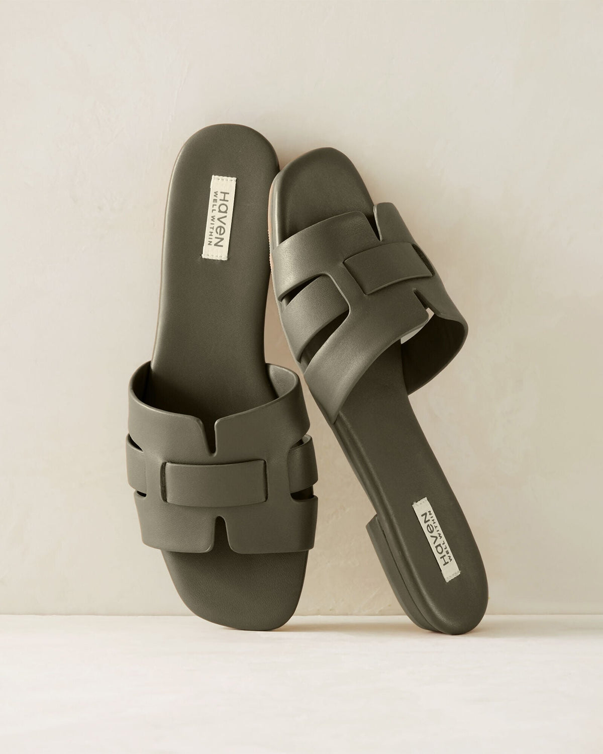 TUSCAN OLIVE,5,Accessories