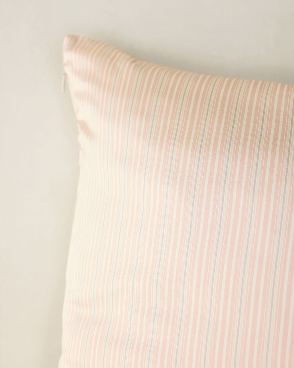 Talbots WASHABLE SILK MULTI STRIPE PILLOWCASE