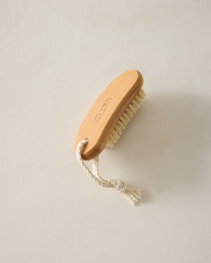 Talbots LOTUS WOOD NAIL BRUSH