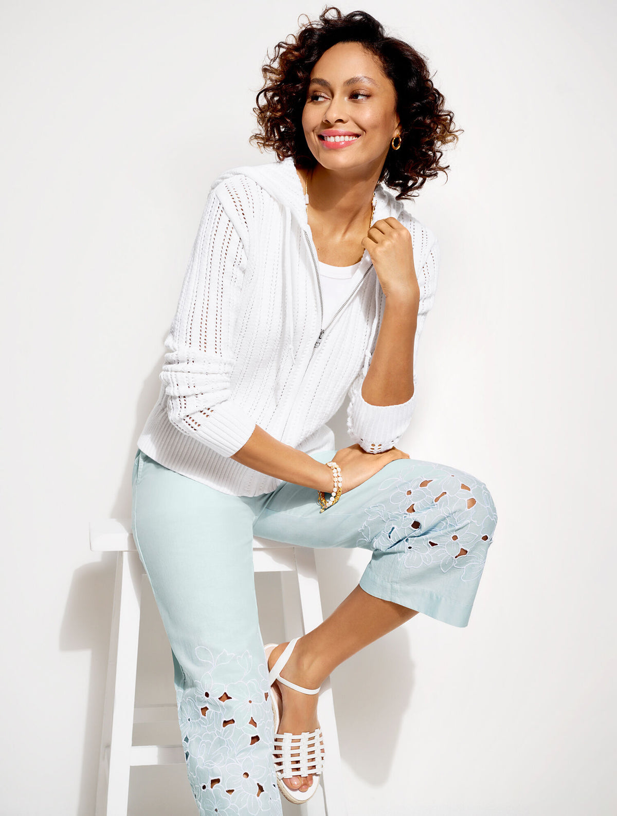 Talbots WIDE CROP PULL-ON EMBROIDERED WASHED LINEN PANTS
