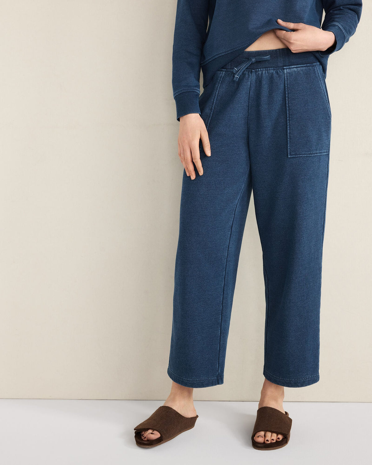 Talbots INDIGO WASHED COTTON FLEECE STRAIGHT LEG PANTS