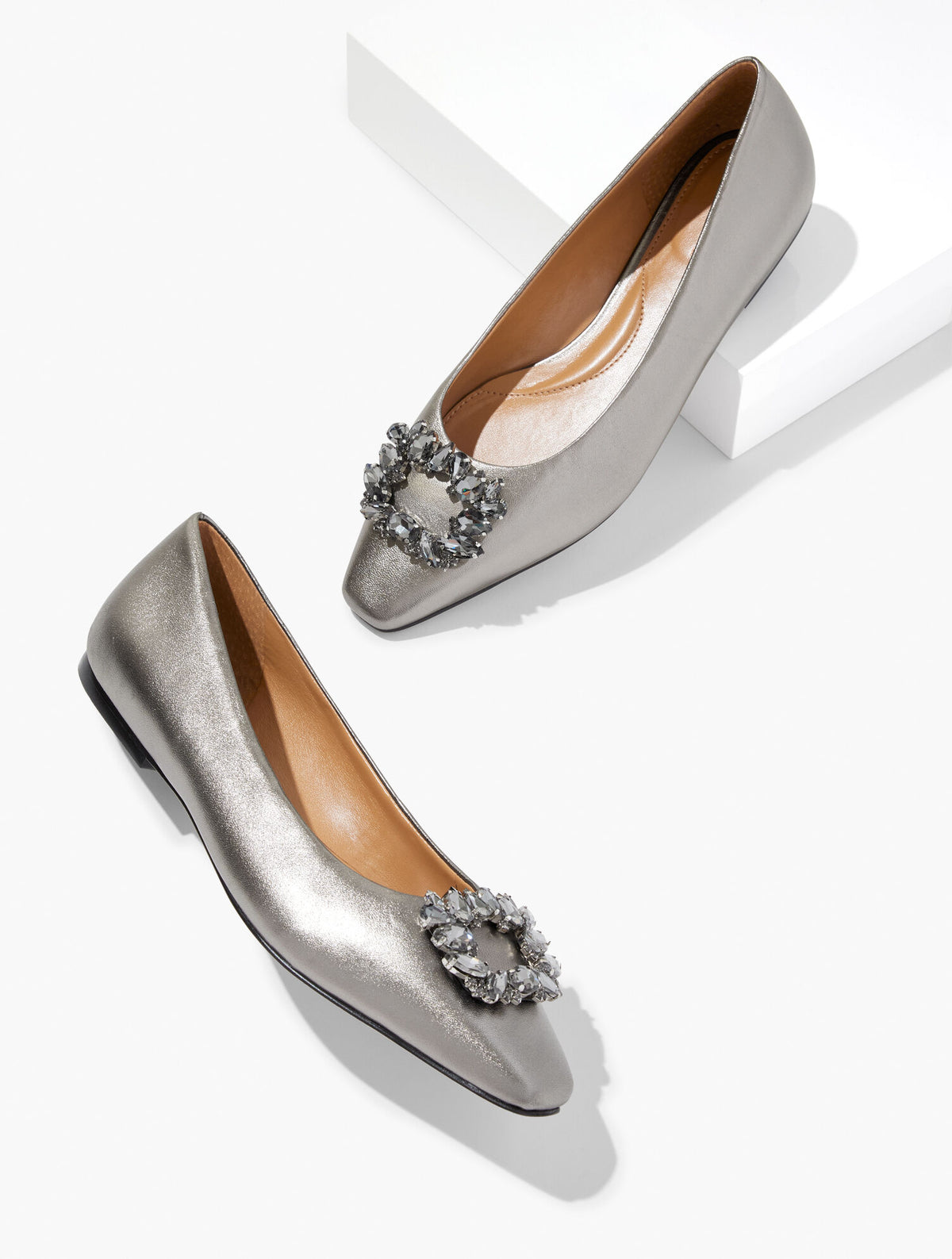 Talbots WHITLEY CRYSTAL METALLIC LEATHER FLAT