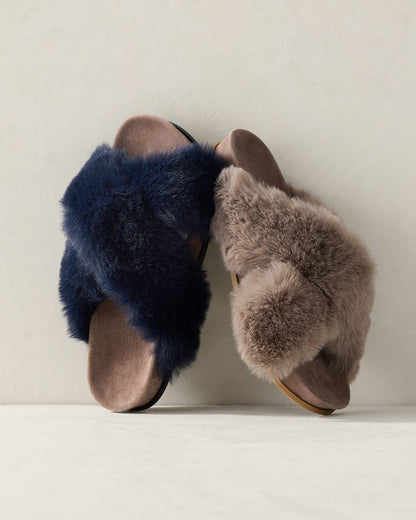 Talbots FAUX FUR CRISS CROSS MOLDED SLIPPERS
